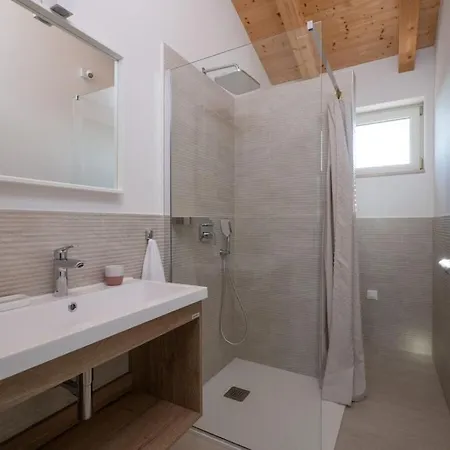 Holiday home In Peru Ki With Swimming Pool Peruski